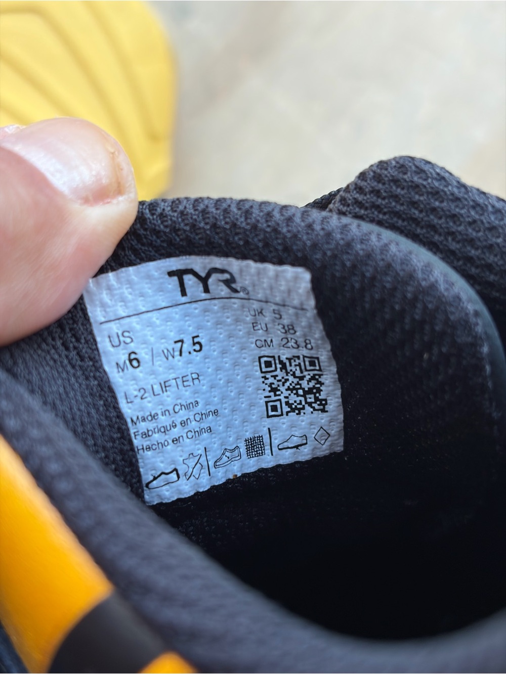 TYR lifters size 7.5 - Picture 10 of 11